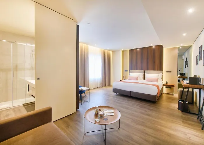 Hotel Moon & Sun Oporto